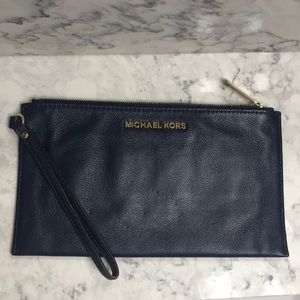 MICHAEL KORS Wristlet Pouch Navy